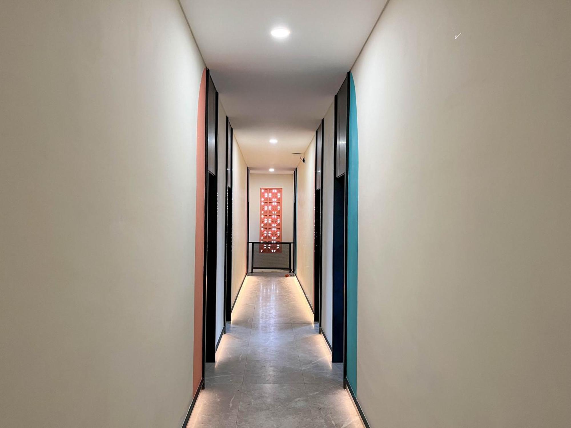 Sans Hotel Premiere Majapahit Semarang Ngoại thất bức ảnh